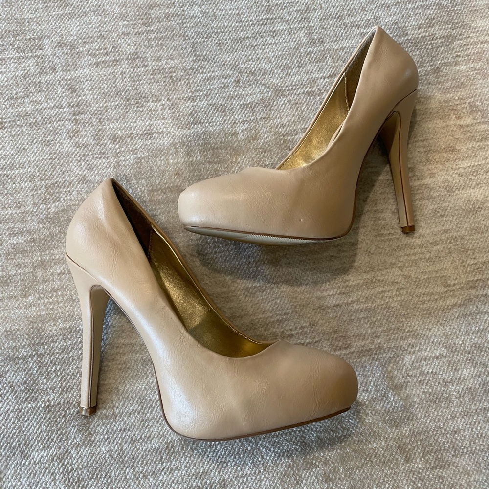 Madden girl nude pumps